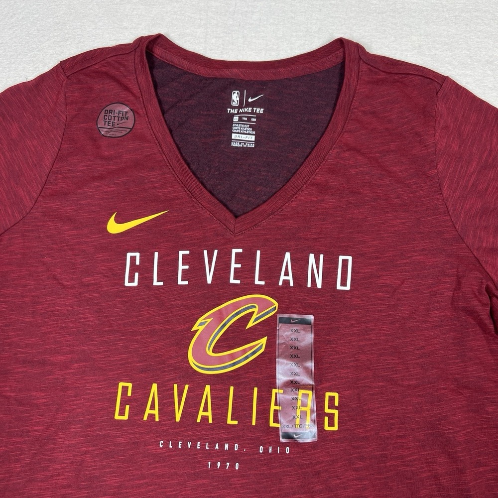 Nike Cleveland Cavaliers Shirt Womens Size XXL Red NBA Basketball Dri Fit NWT